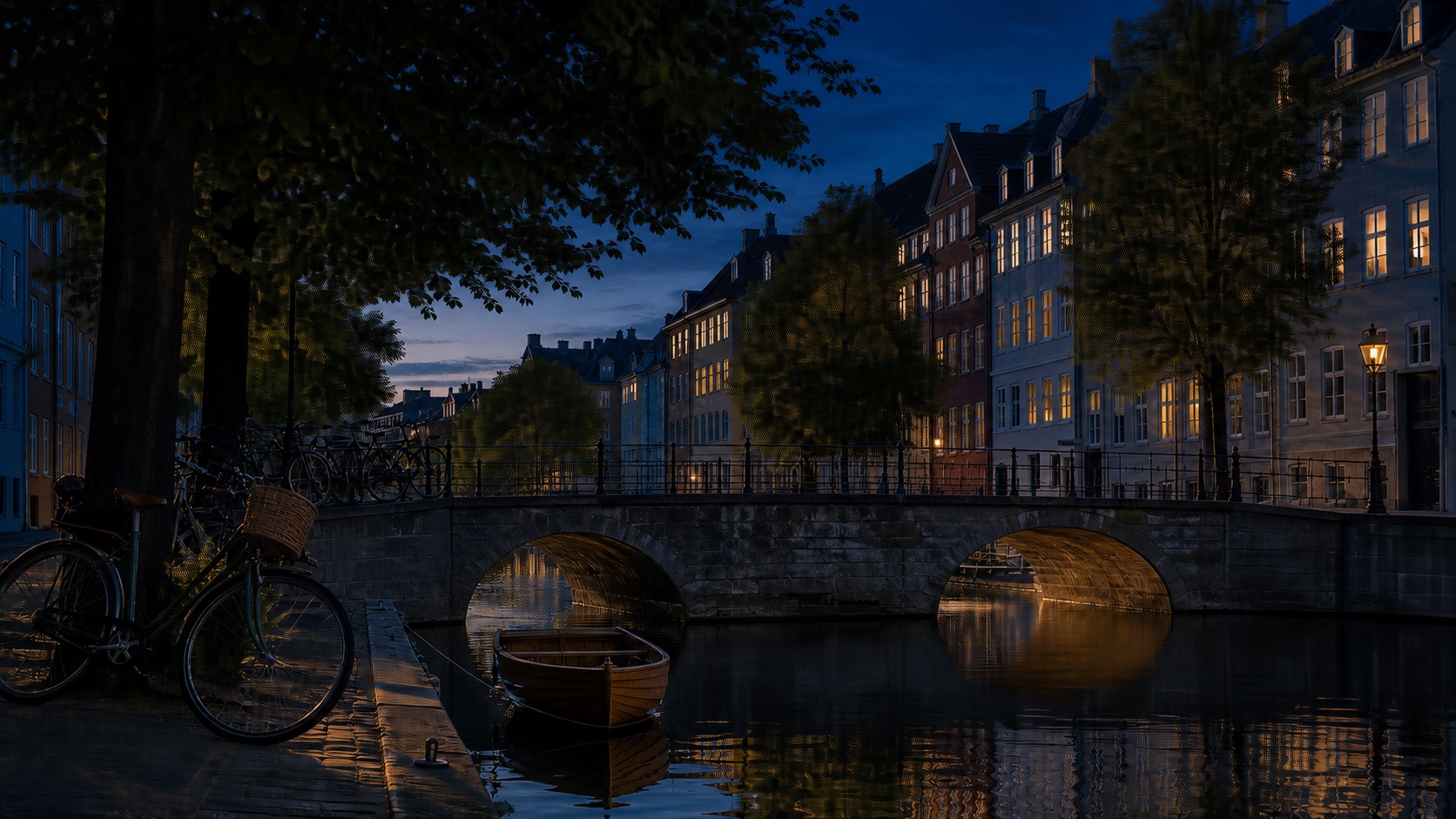 Euro Summer dark mode wallpaper 5